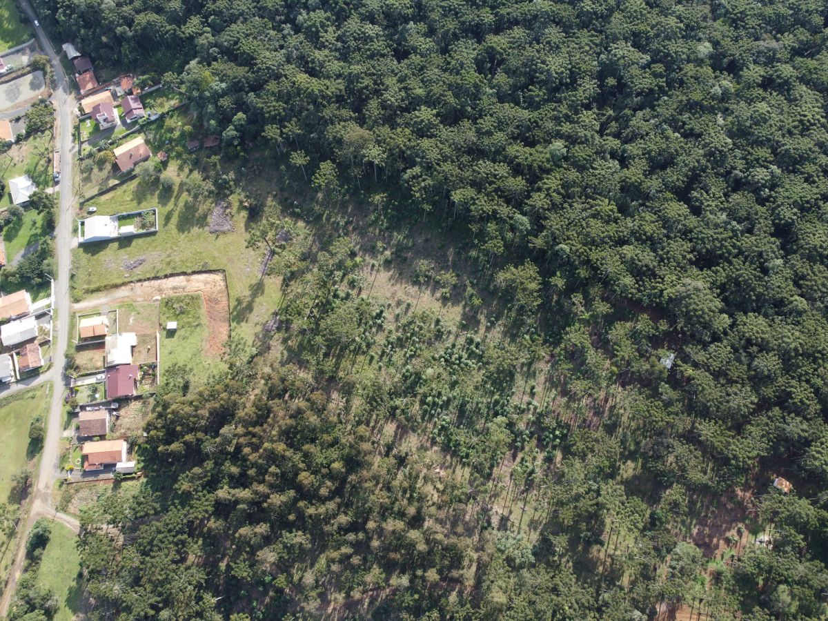 imóvel Lotes com 360 m2 - KM 2 - Três Barras a partir de R$ 35 mil reais