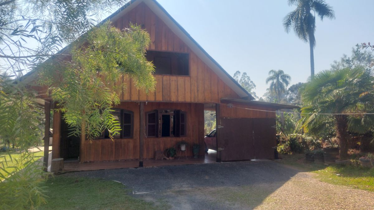imóvel Chácara com 1.200 m2 Casa (Chalé) misto,  com 130 m2 - 2 tanques 500 pés de Erva Mate - Bairro Piedade